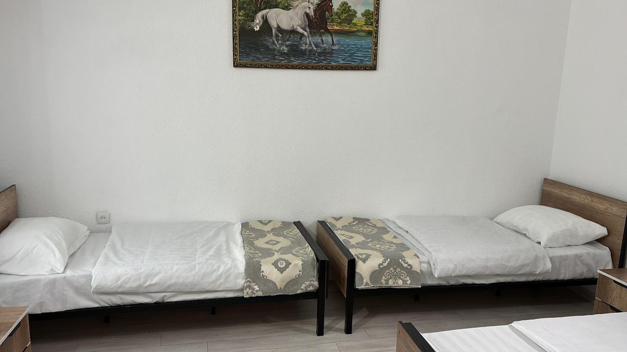 Hostel,Halal Хостел,Халал Tokmok Dış mekan fotoğraf